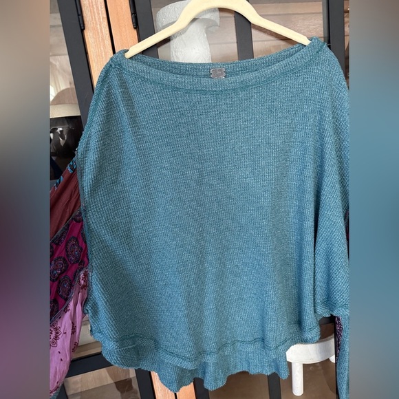 Free People long sleeve top waffle knit We The Free Blossom Thermal patchwork - Picture 10 of 12